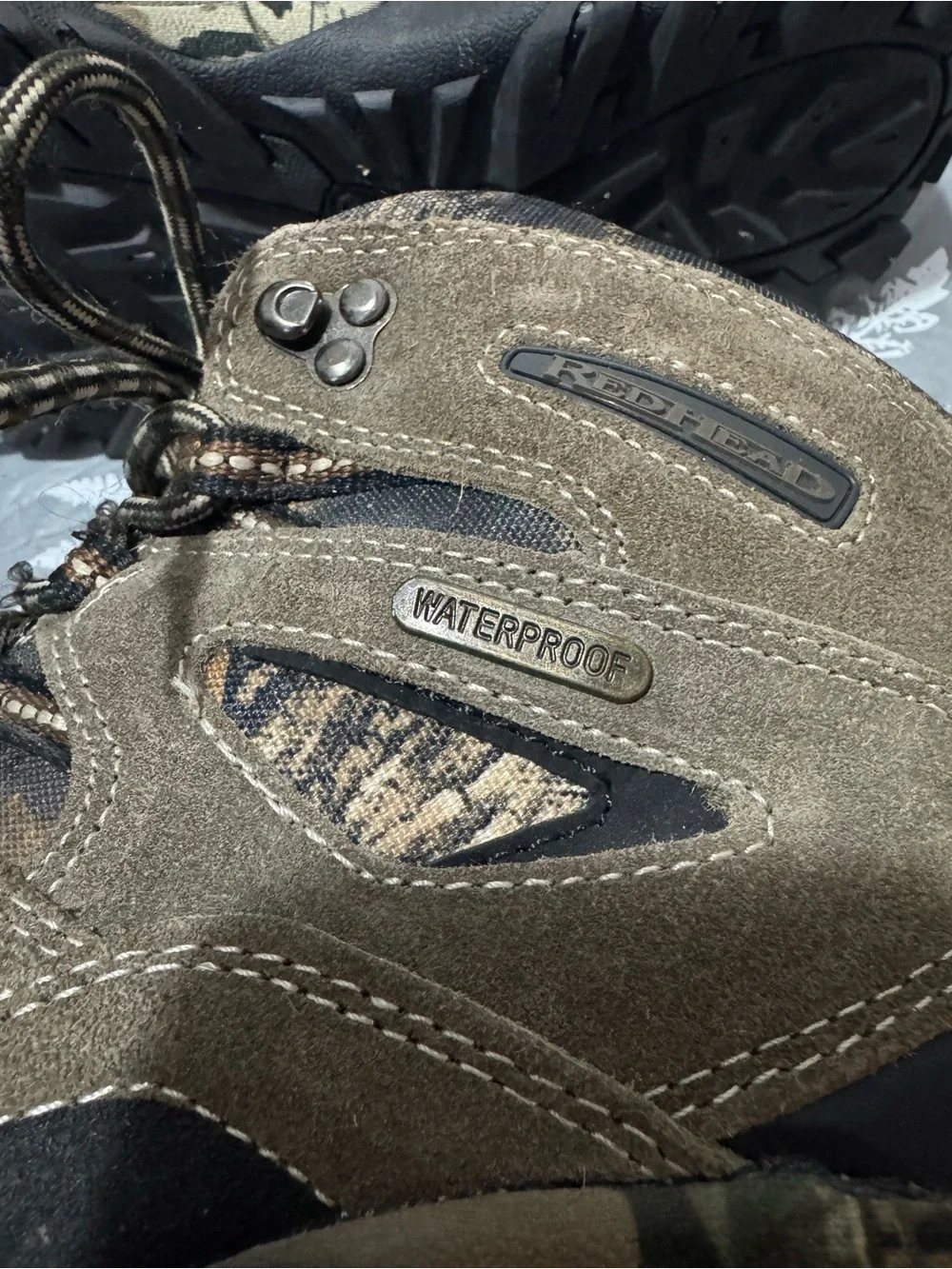 REDHEAD Men’s Size 8M Granite Waterproof Hiking Boots  Camo Worn Twice.